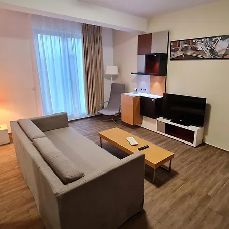 Jafar 7 - Family 2Br Stay With 2 Bathrooms * Timișoara